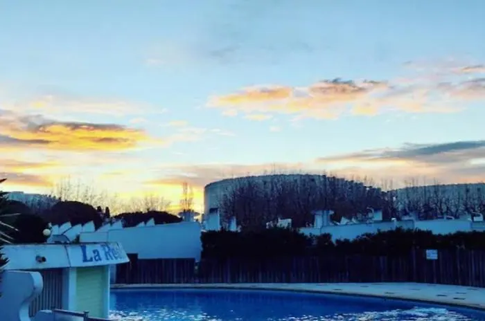 A La Piscine Wifi Parking Clim Apartamento *